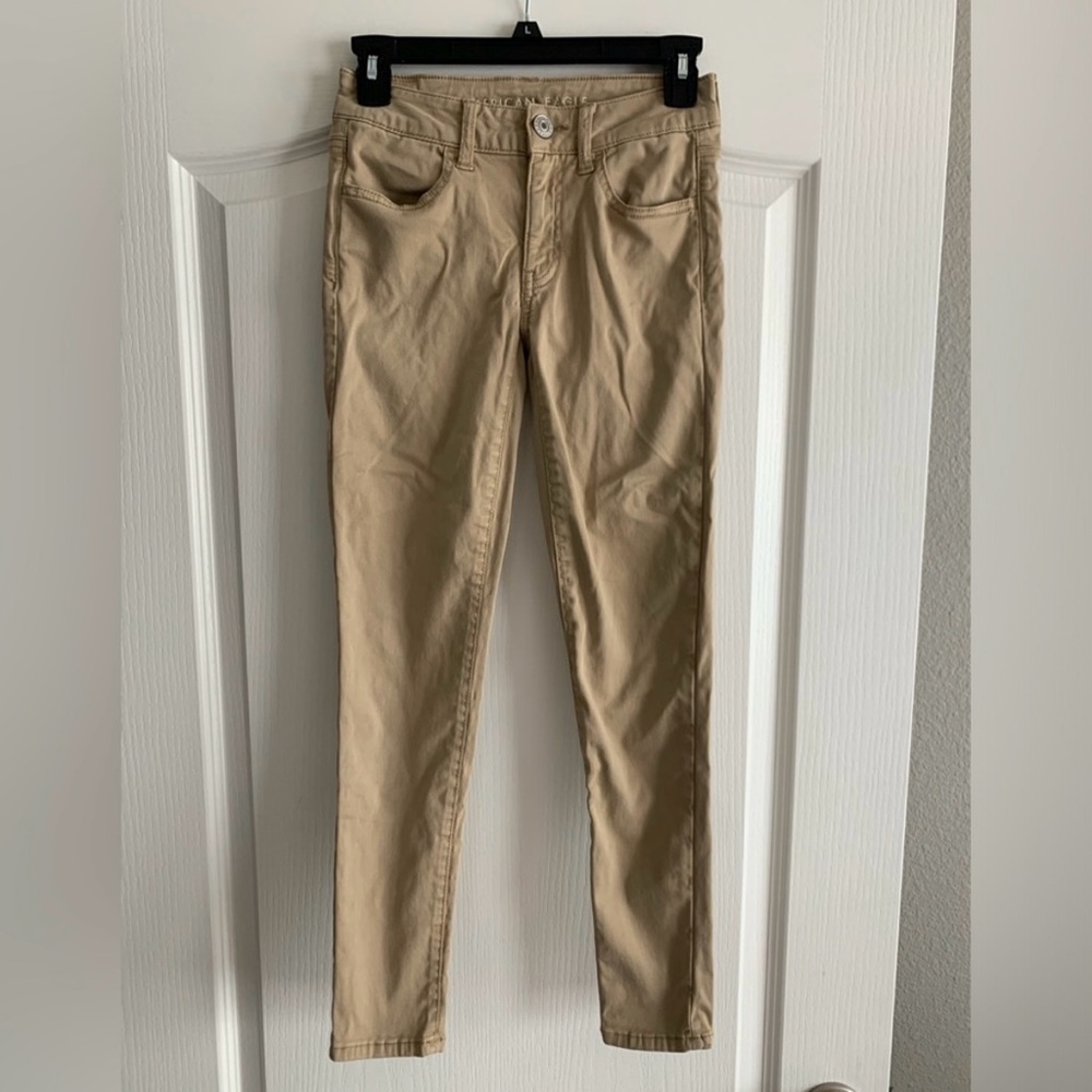 AMERICAN EAGLE khaki denim size 0 short